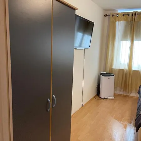 Vip Avec Parking Et Internet Apartman Trier