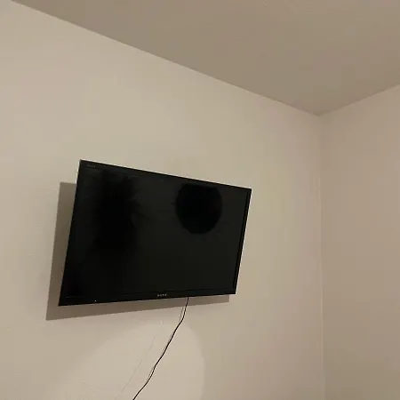 Vip Avec Parking Et Internet Apartman Trier